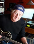 artist tom cochrane.567797d1ce7b92673a02c66a9be9caf73